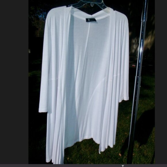 Lightweight Jacket - Picture 2 of 4